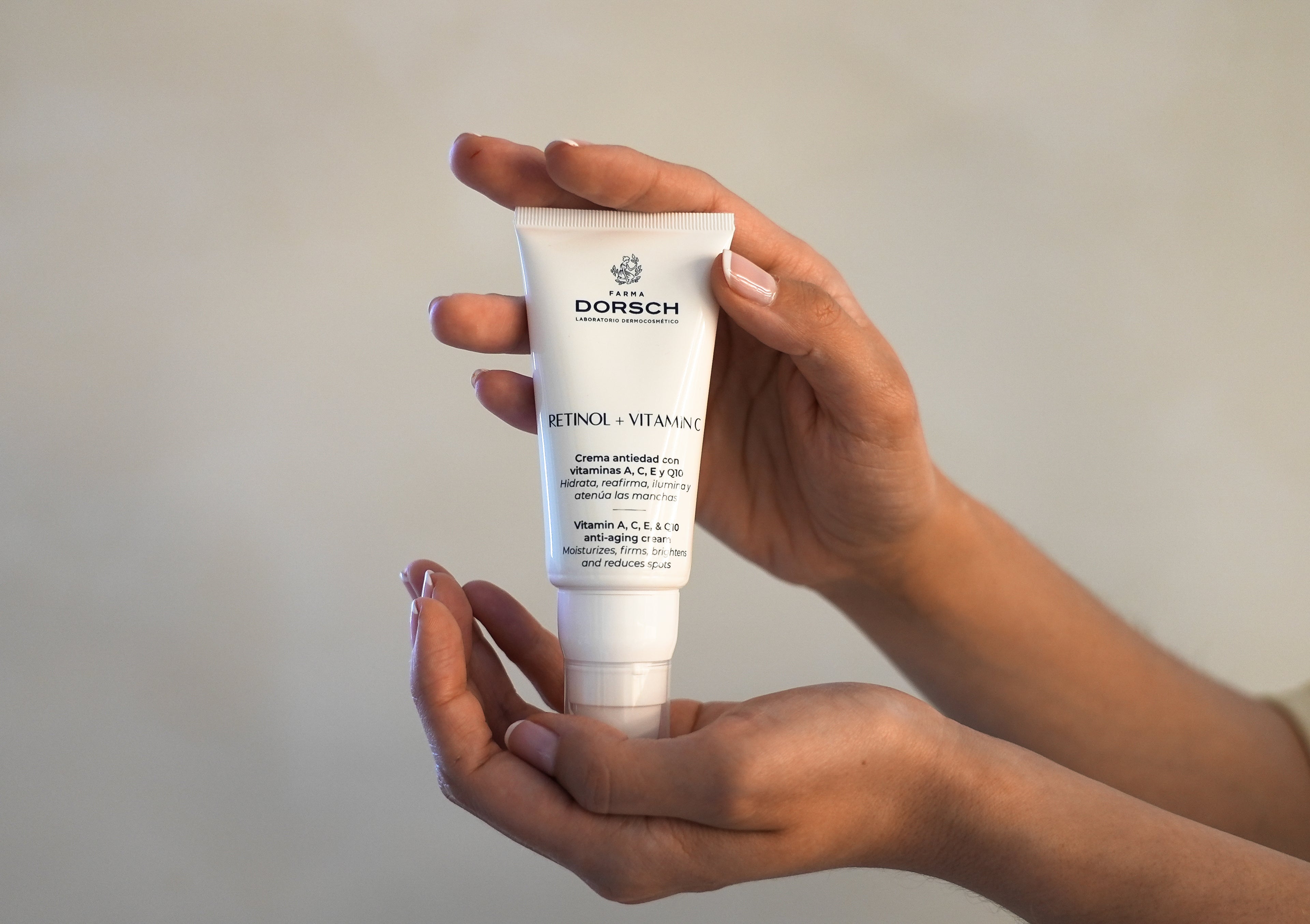 RETINOL + VITAMIN C - ANTIAGING CREAM